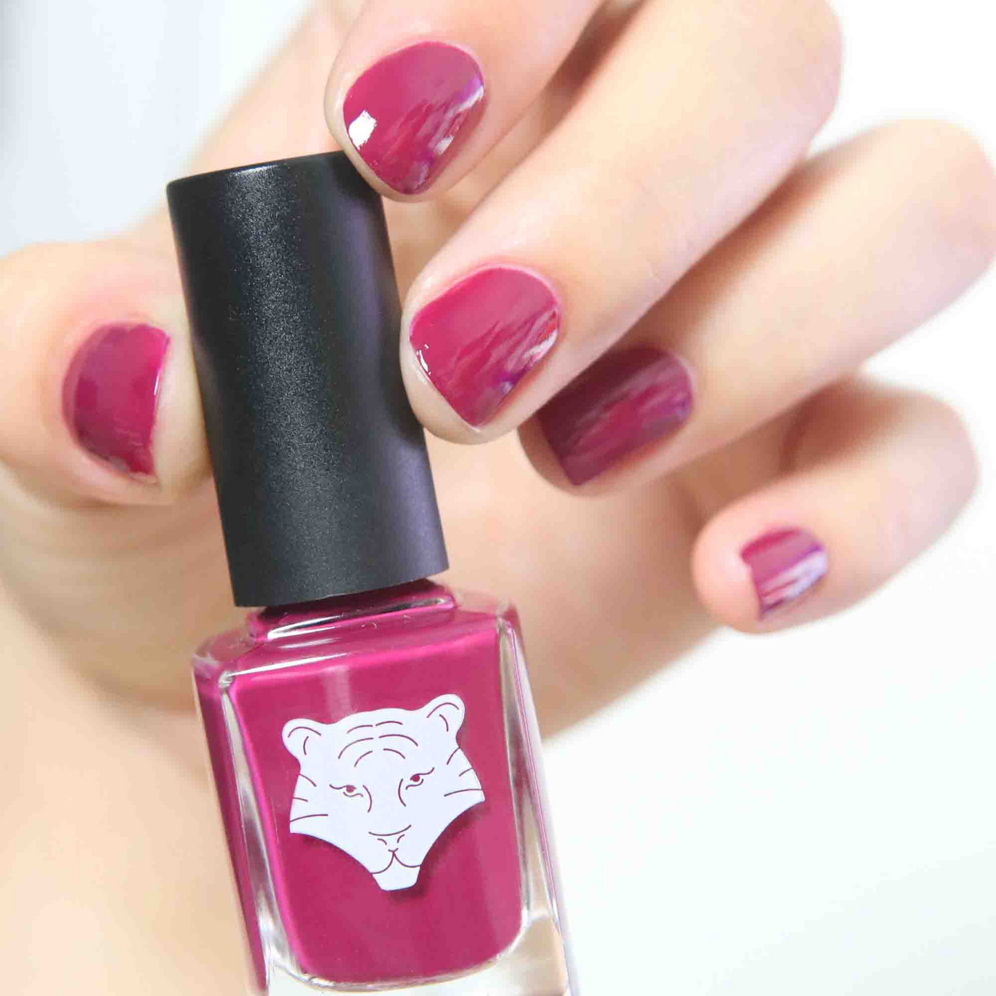 Vernis à ongles - Rouge Framboise 222 ALL TIGERS